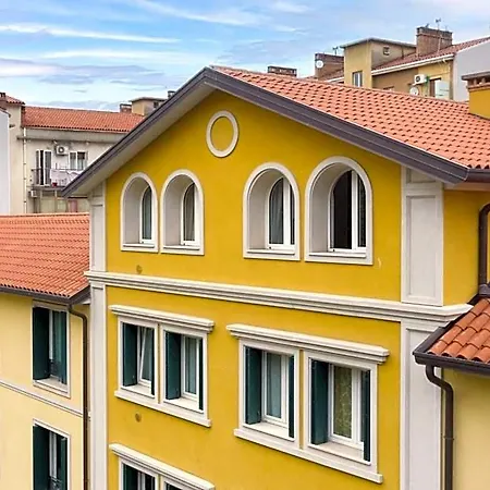 Rialto Apartmanhotel Trieszt