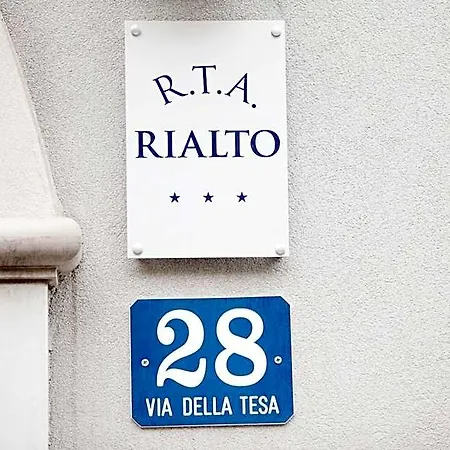 Rialto Apartmanhotel