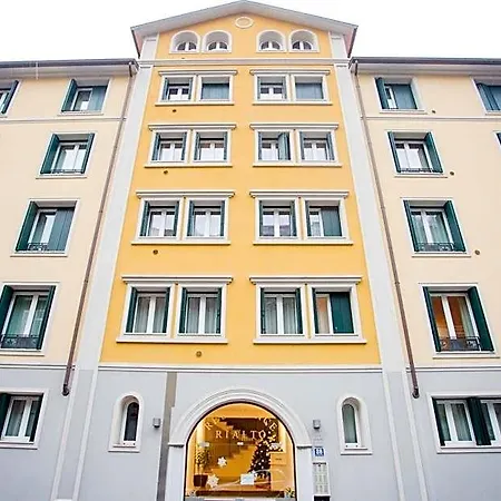 Rialto Apartmanhotel 4*