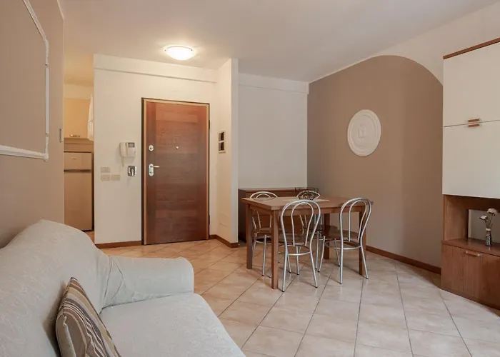 Rialto Aparthotel 4*